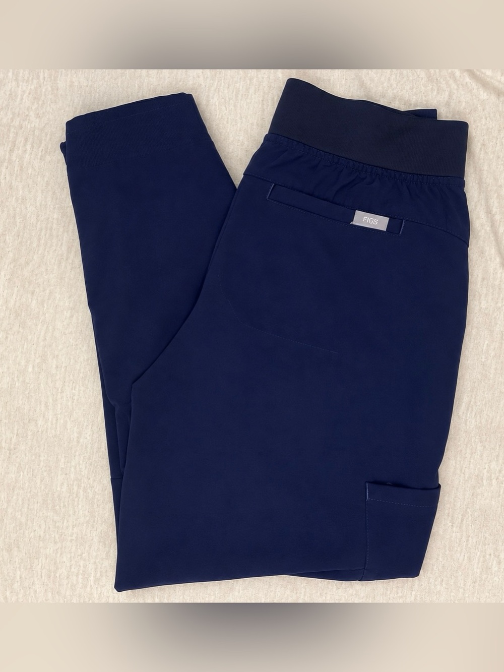 FIGS straight leg pant